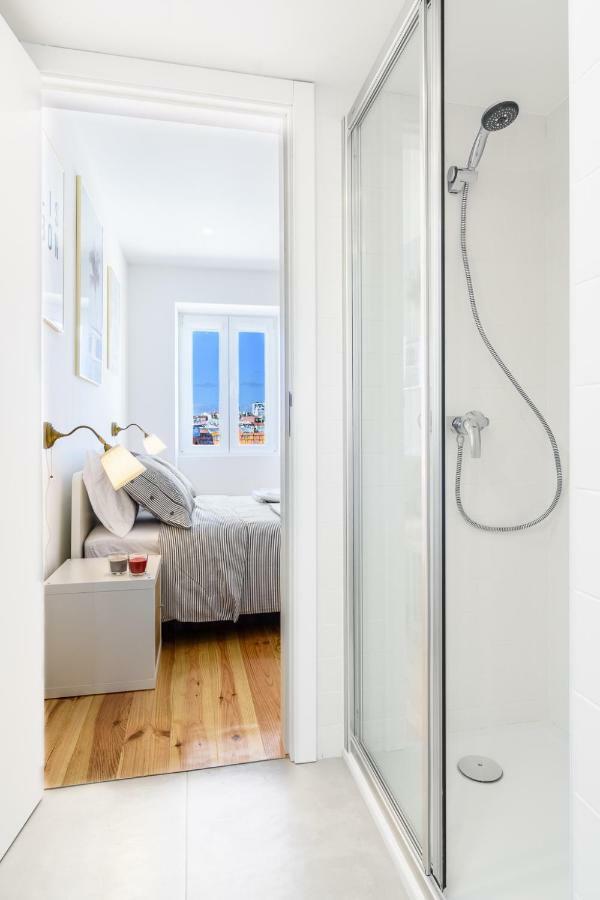 In2Lisbon - Kionga Suites מראה חיצוני תמונה